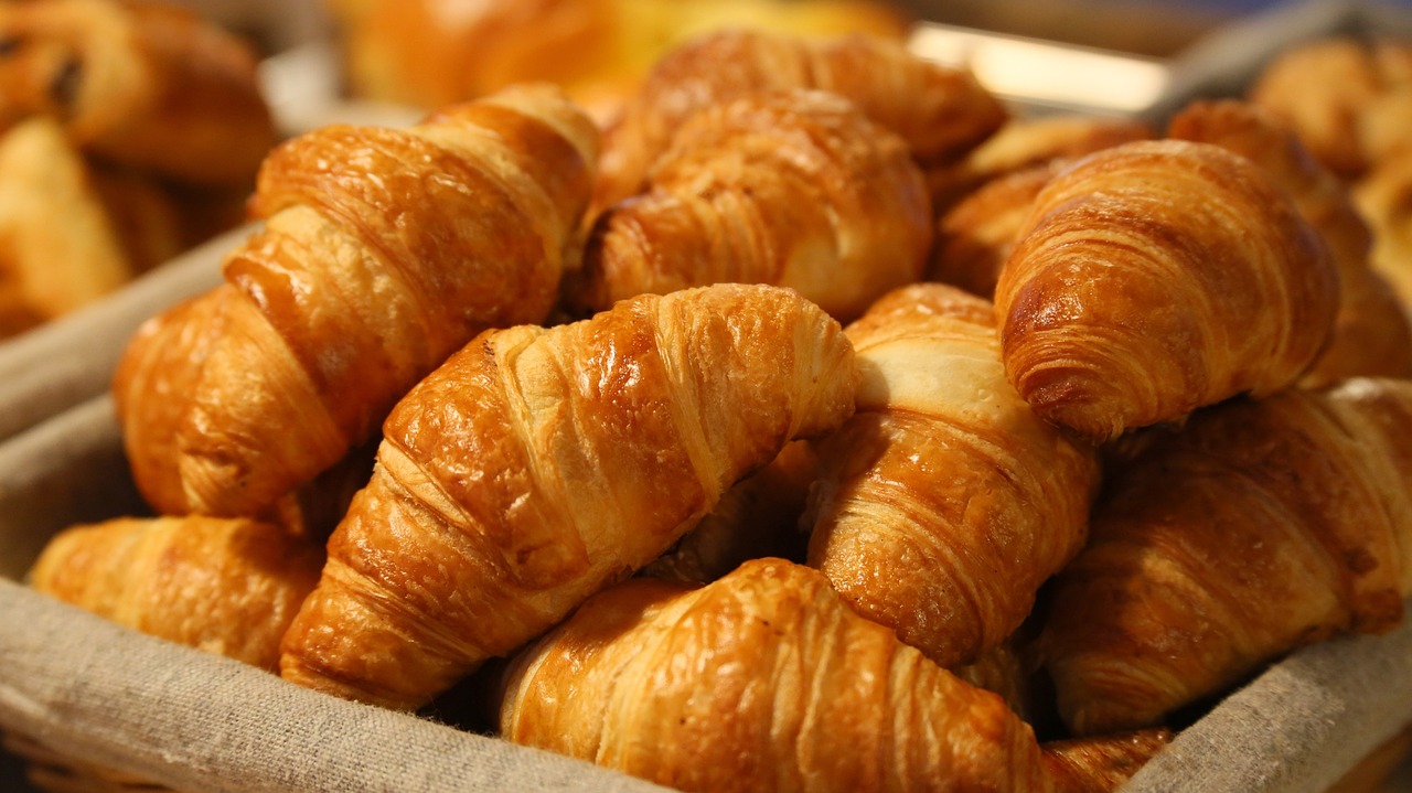 How to Make Classic French Croissants